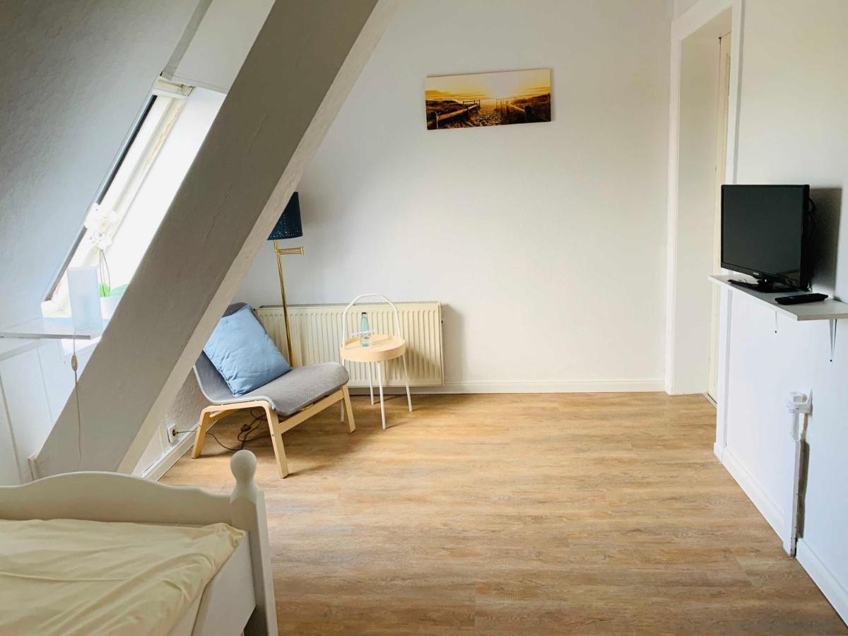 Hotel Faehrhaus Kirschenland Jork Δωμάτιο φωτογραφία